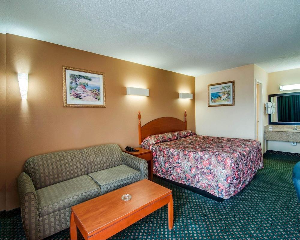 Econo Lodge Civic Center Roanoke Eksteriør billede